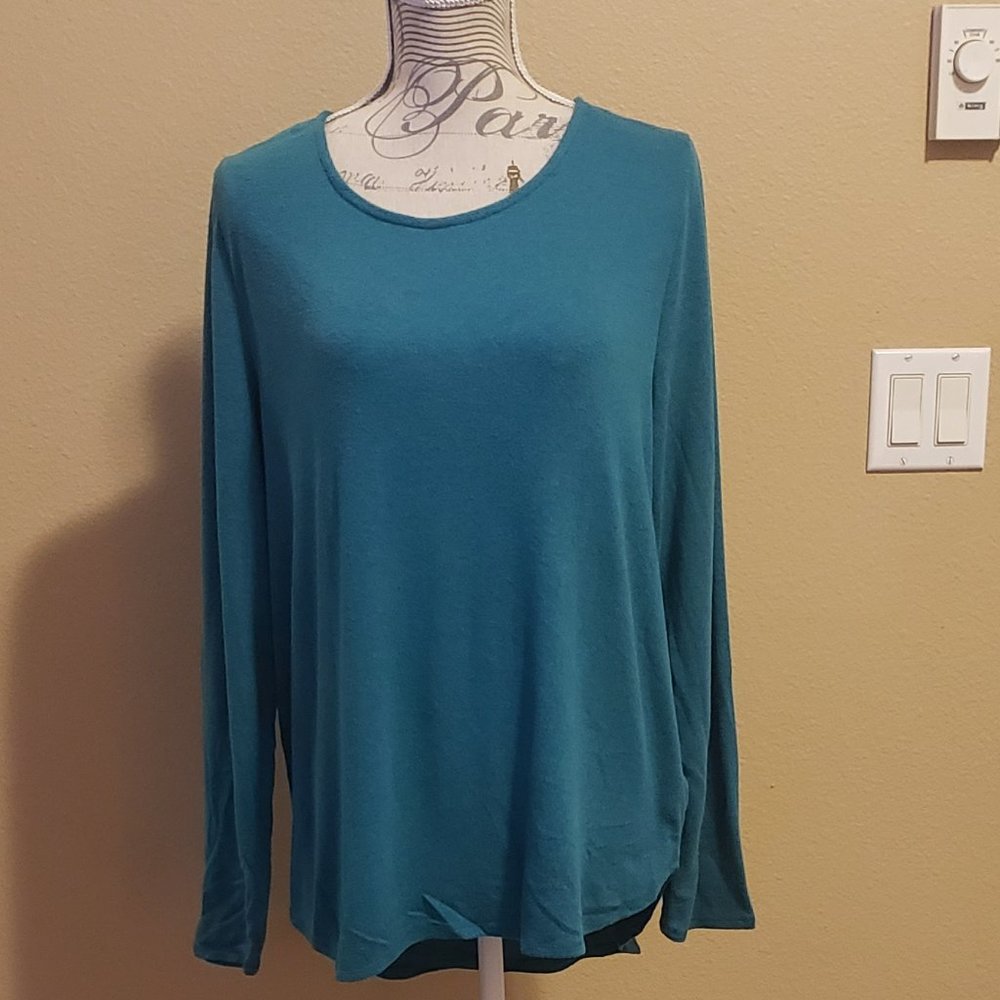Old Navy Beautiful green/blue long sleeve light sweater top